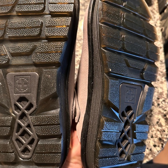 NIB Dr Marten Zebzag Mule Women’s size 8 - Picture 4 of 4